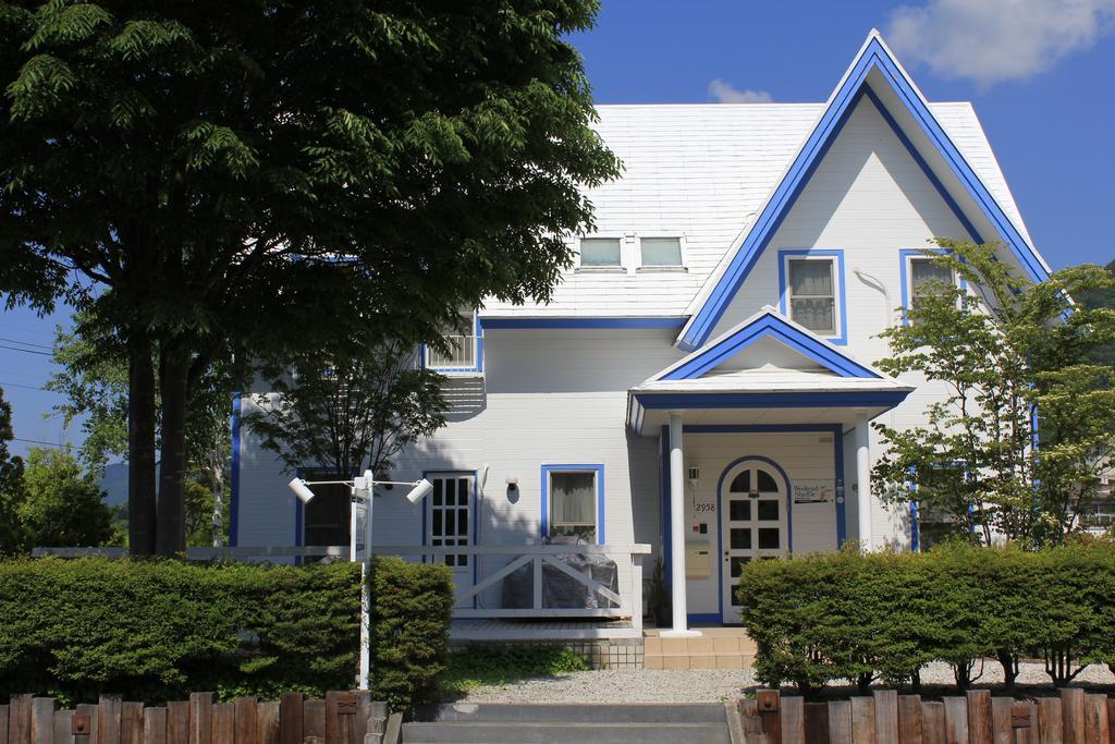 Weekend Shuffle Hotel Fujikawaguchiko Bagian luar foto