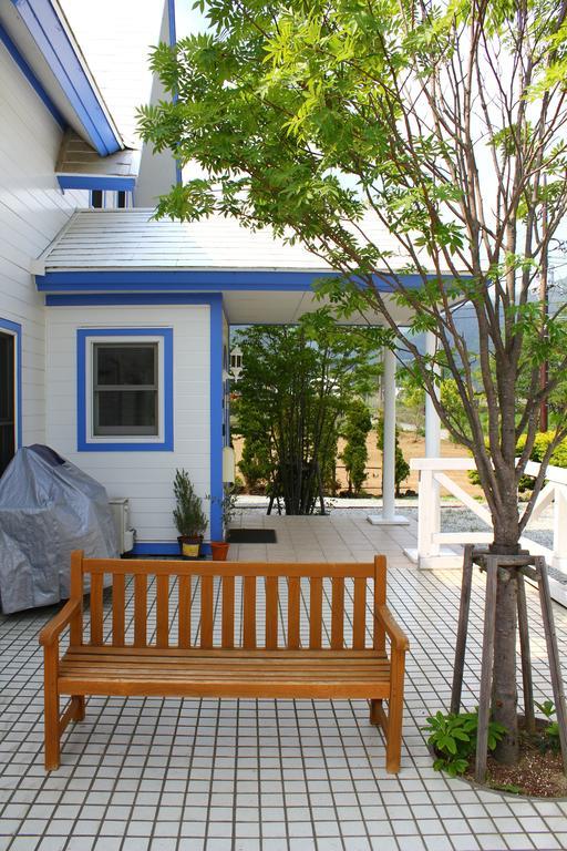 Weekend Shuffle Hotel Fujikawaguchiko Bagian luar foto