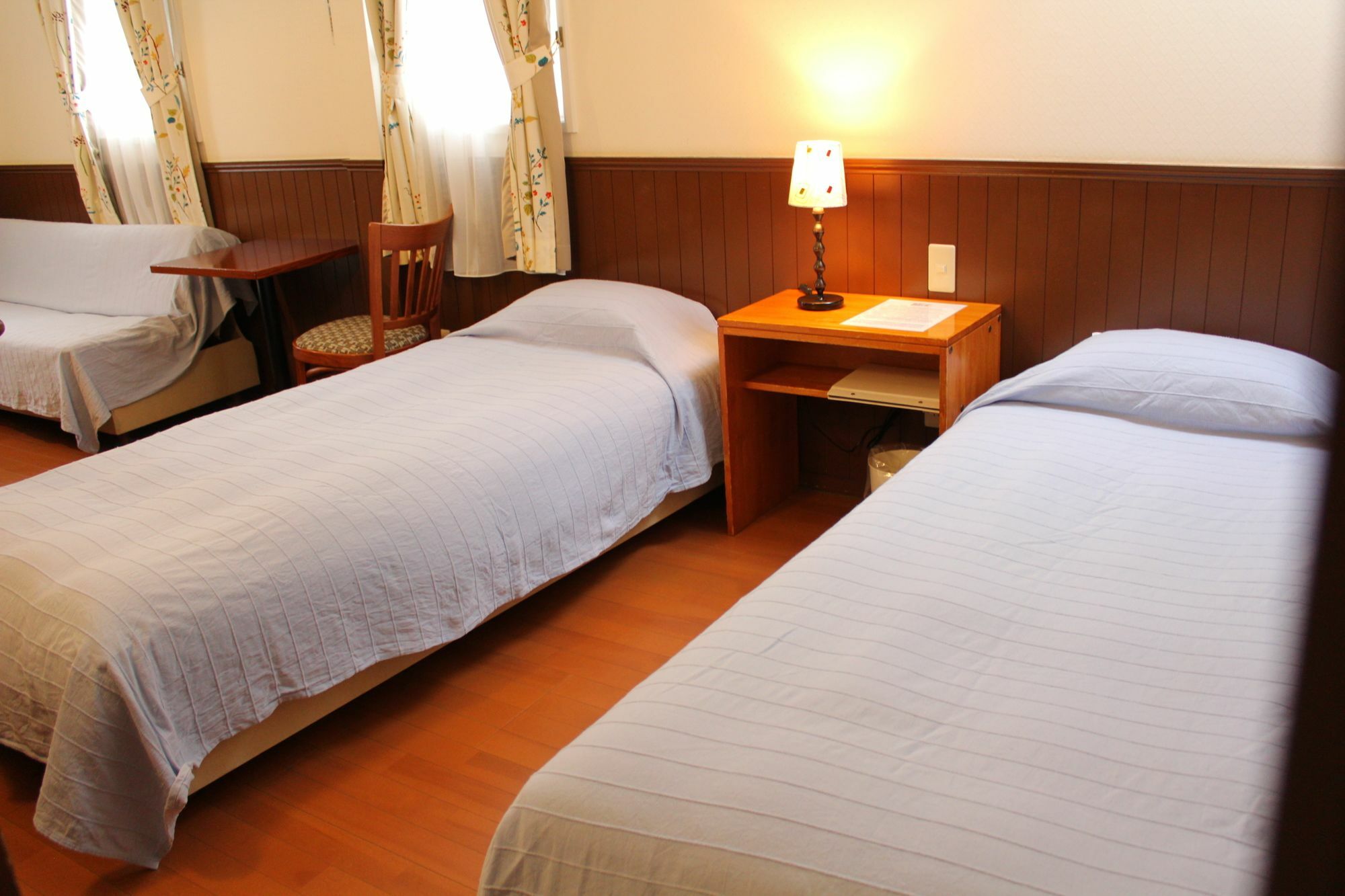 Weekend Shuffle Hotel Fujikawaguchiko Bagian luar foto